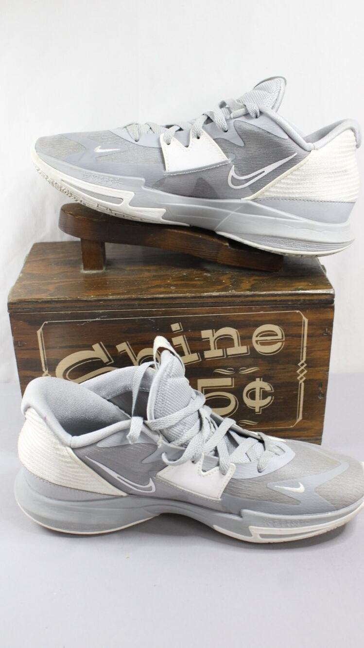 US 10.5 Nike Kyrie Flytrap 5 basketball shoes sneakers Irving Gray Mens Athletic